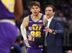 开云-捷克籍球员助多特取胜,继续保持不败战绩的原因